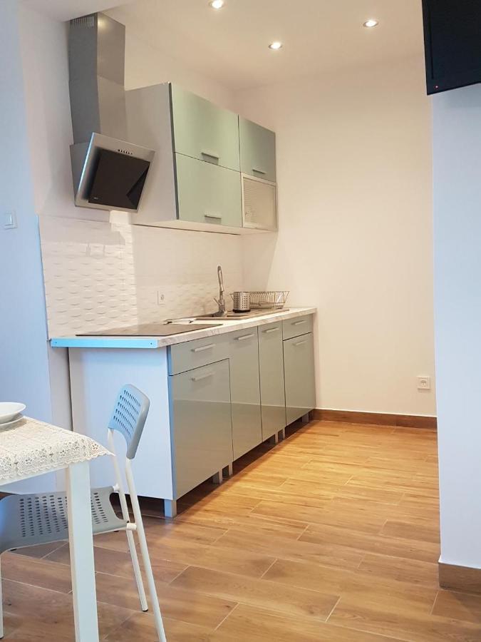 Pokoje Goscinne - Apartamenty Mati Kopalino Extérieur photo