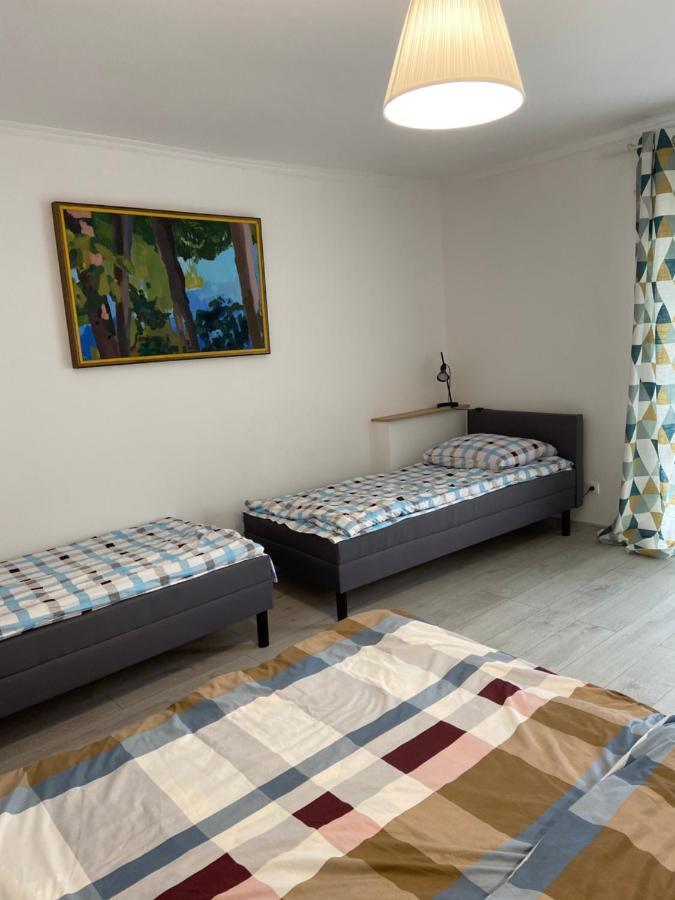 Pokoje Goscinne - Apartamenty Mati Kopalino Extérieur photo