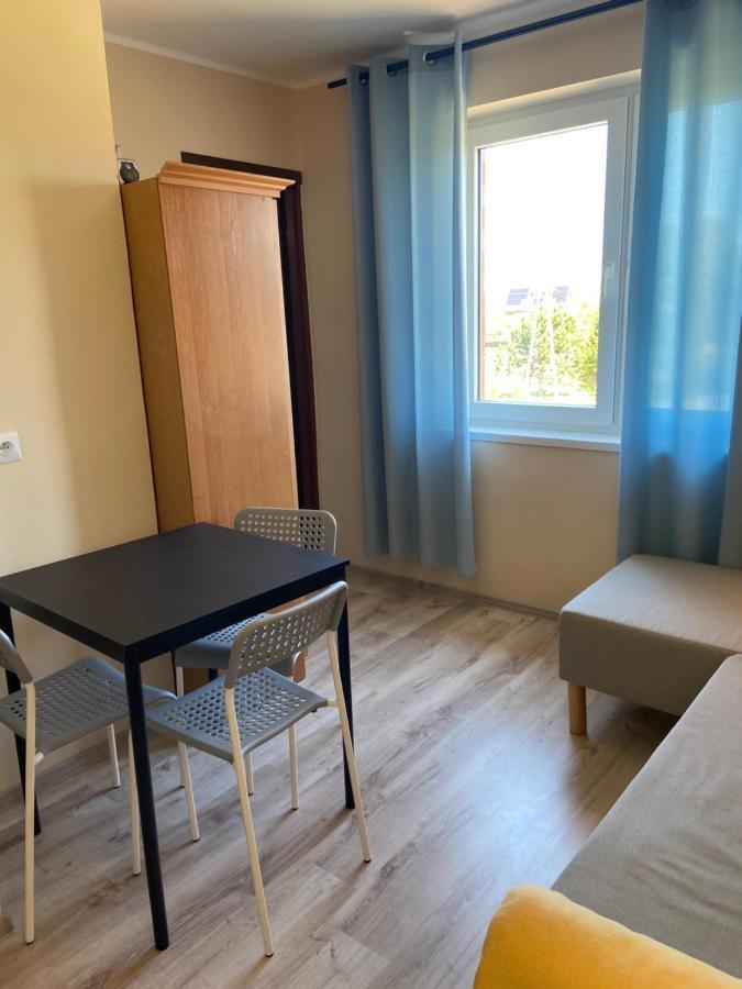 Pokoje Goscinne - Apartamenty Mati Kopalino Extérieur photo